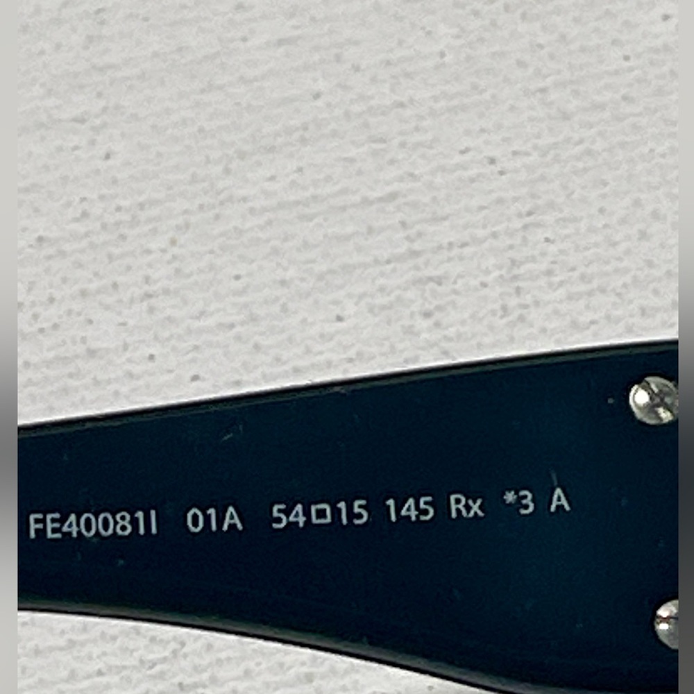 NWT FENDI 40081 EMBELLISHED O’LOCK LOGO DETAILING BLACK FF TEMPLE SUNGLASSES - Picture 14 of 17